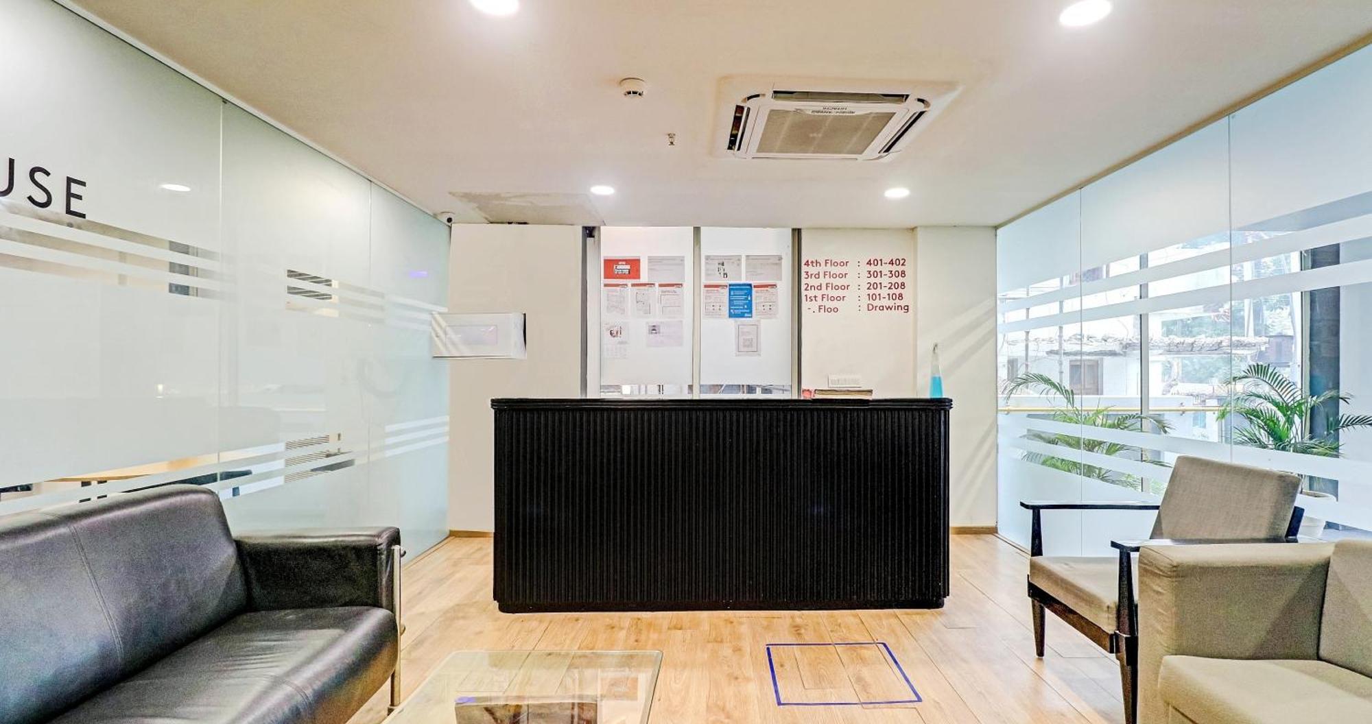 Hotel Townhouse Sector 30 Near Botanic Garden Of Indian Republic à Noida Extérieur photo