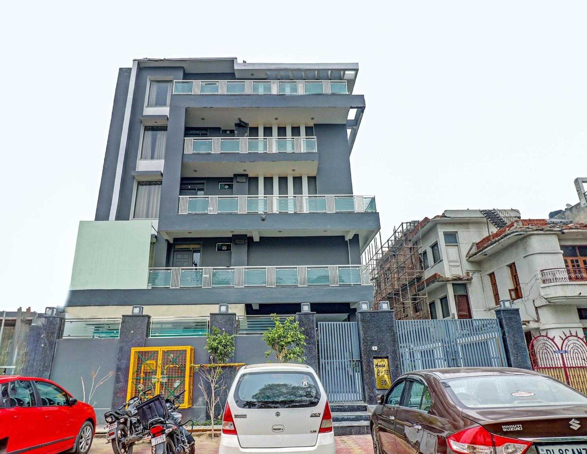 Hotel Townhouse Sector 30 Near Botanic Garden Of Indian Republic à Noida Extérieur photo